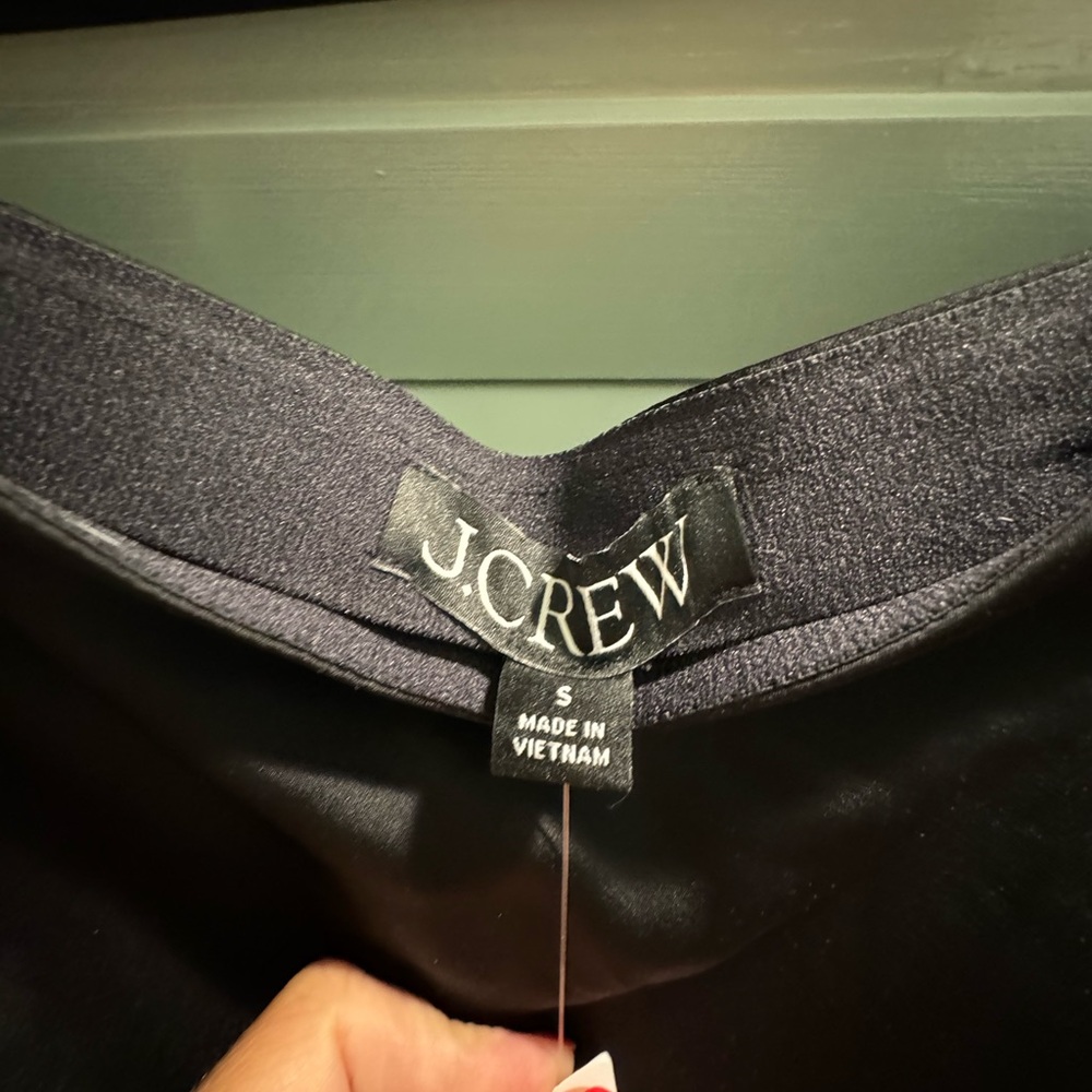 J. CREW NWT black bias cut silk / satin skirt size S - Picture 2 of 3